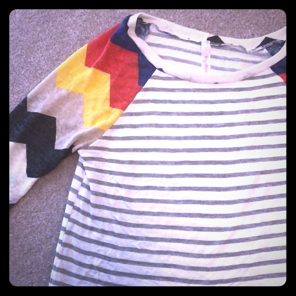 Striped top with chevron sleeves, size large